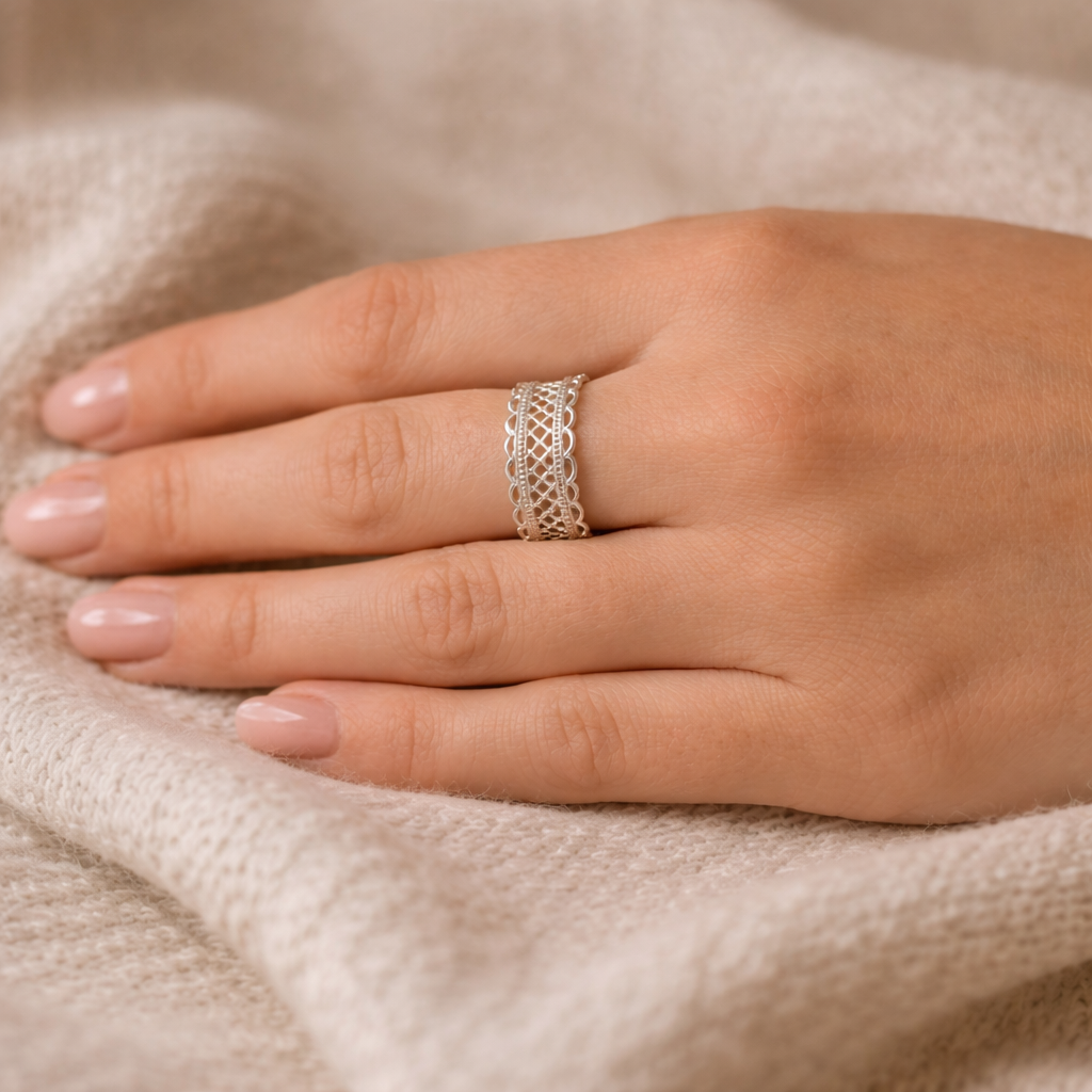 Lina Ring